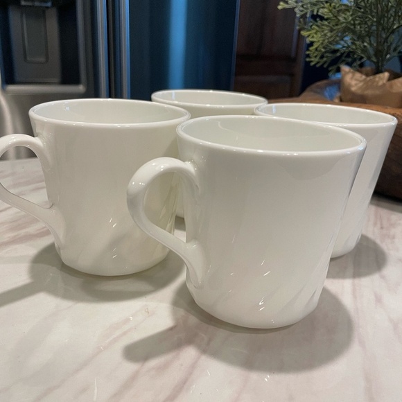 SET OF 4 WHITE CORNING WAVE DESIGN COFFEE MUGS MADE IN USA - Picture 6 of 6